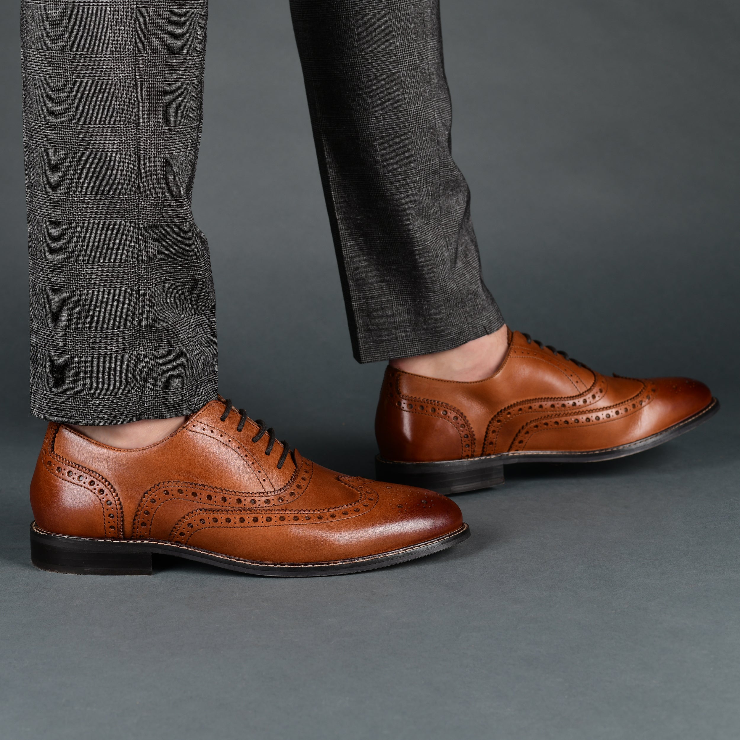 men’s dress shoes in wide sizes
